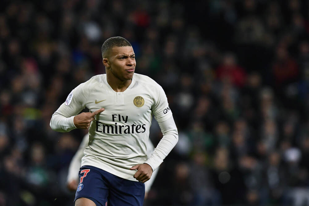 英超历史最差开局！狼队开季18轮不胜只拿2分，已差安全区16分